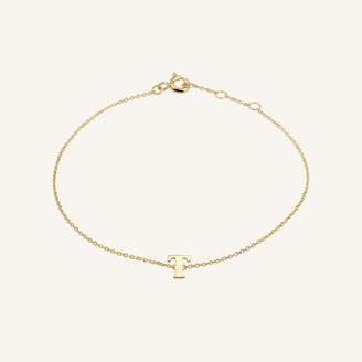 Initial Bracelet T leftcolumn