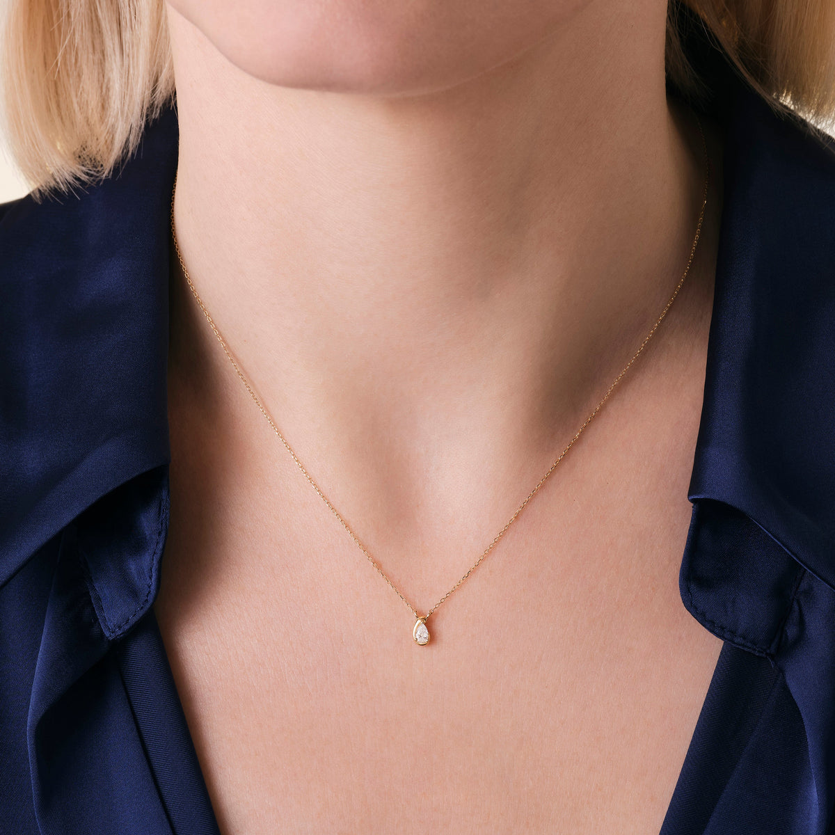 Luna Pear Necklace leftcolumn