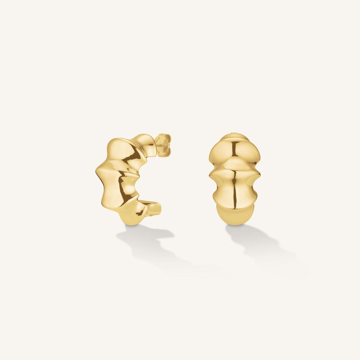 Statement Earrings leftcolumn,