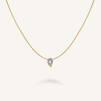 Crystal Letter Q Necklace leftcolumn